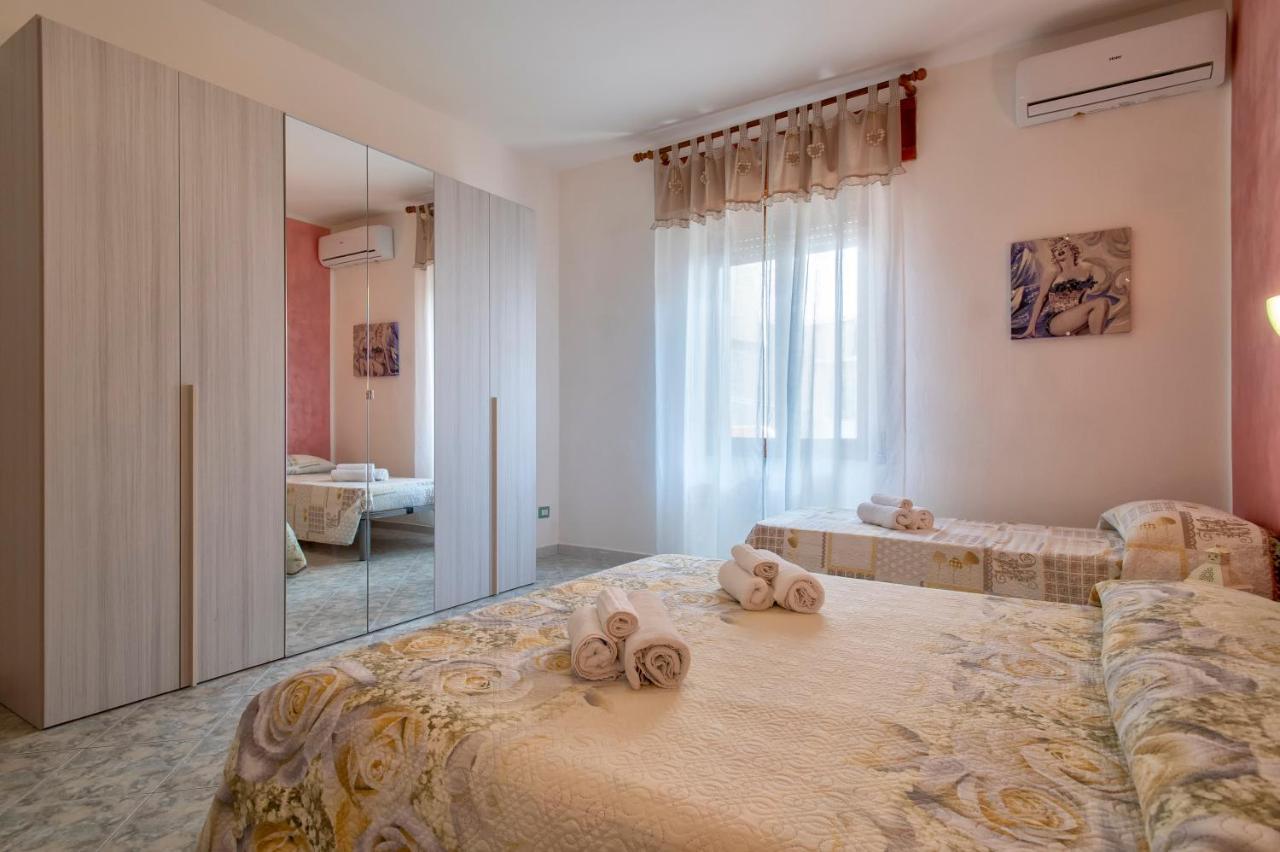 Il Nespolo , Vicino Alle Spiagge, Per Coppie E Famiglie ألغيرو المظهر الخارجي الصورة